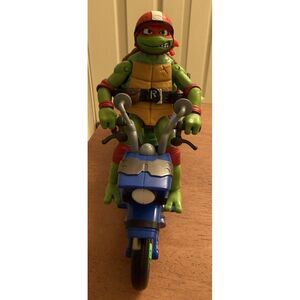 Teenage Mutant Ninja Turtles Mutant Mayhem Raphael Battle‎ Cycle